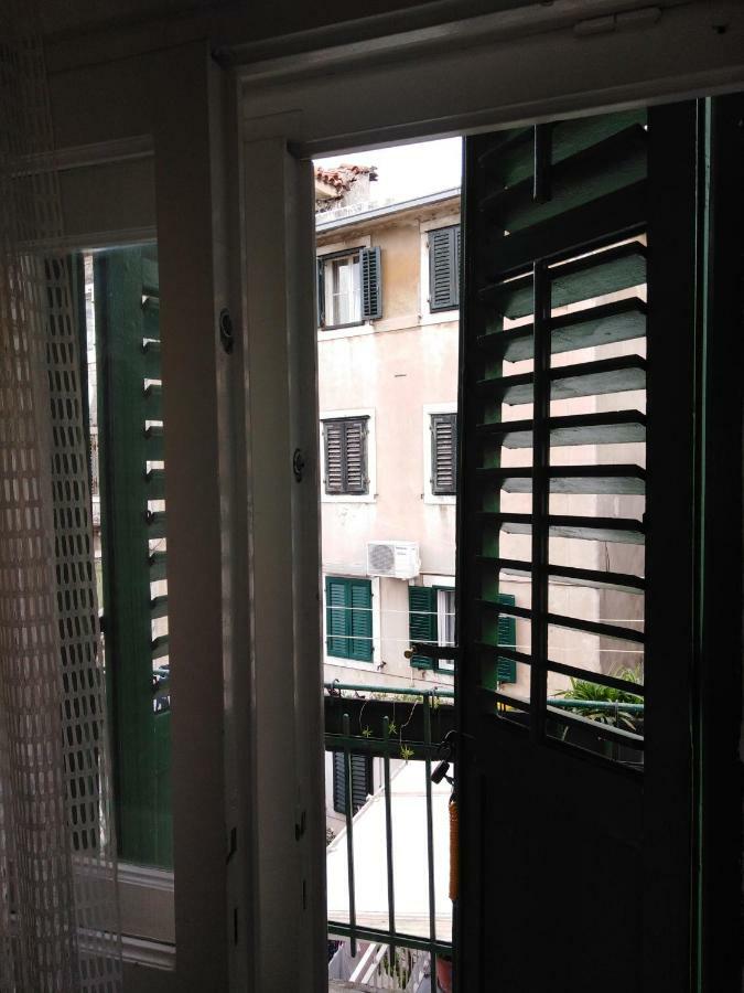 Apartments Antonia Split Exteriör bild